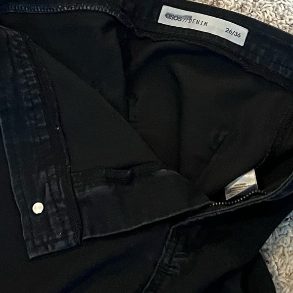 ASOS High Rise Skinny Jeans Pants Solid Black Distressed Size 26 Waist Stretchy - Picture 7 of 10